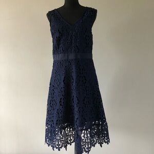 Banana Republic Factory Navy Blue Crochet Lace Sleeveless Midi Dress size 8
